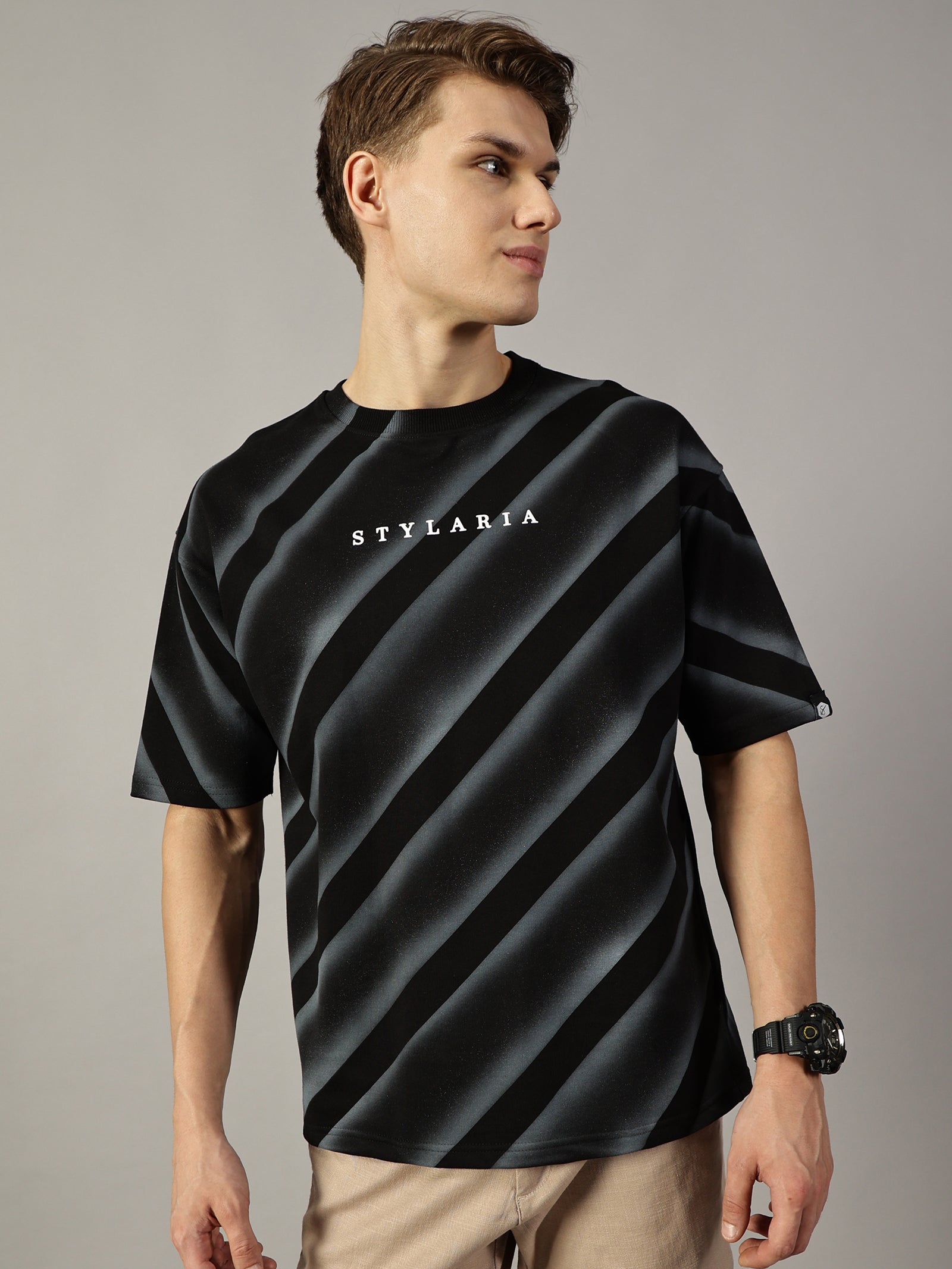 BLACK OVERSIZED TEXTURE LINE T-SHIRT - STYLARIA