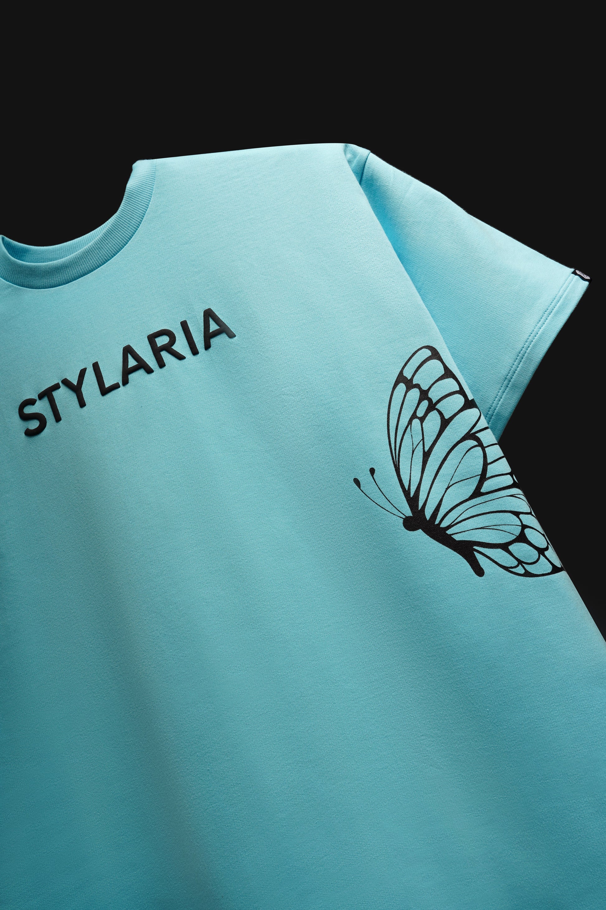 AQUA BLUE OVERSIZED GRAPHIC PRINT - STYLARIA